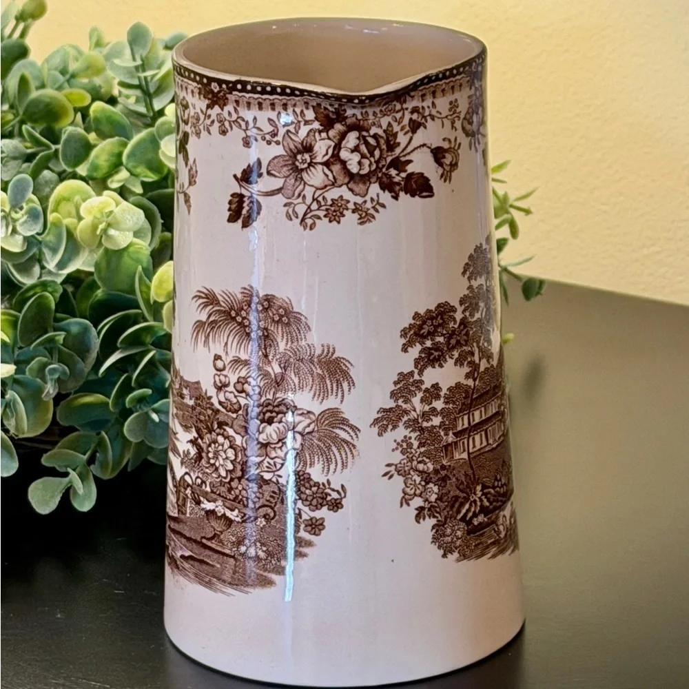 VINTAGE, CLARICE CLIFF, BROWN TRANSFERWARE PITCHER MADE BY ROYAL STAFFORDSHIRE.